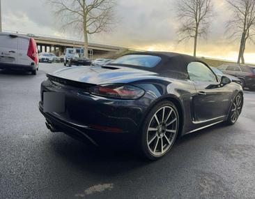 Porsche 718 Boxster S — photo 4