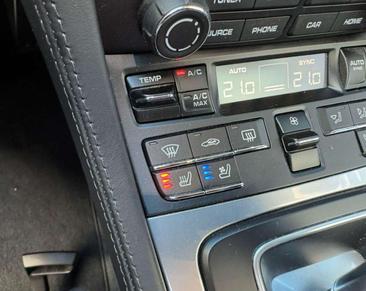 Porsche 718 Boxster S — photo 15