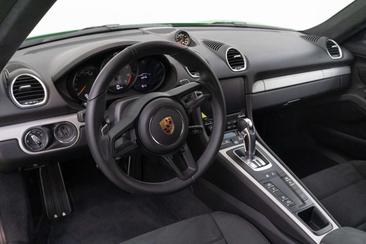 Porsche 718 GT4 — photo 10