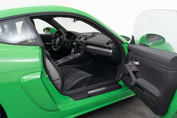 Porsche 718 GT4 — photo 14