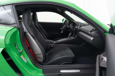 Porsche 718 GT4 — photo 15