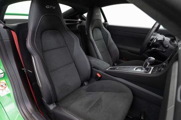 Porsche 718 GT4 — photo 16