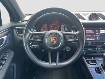 Porsche Macan GTS — photo 8