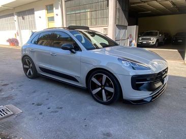 Porsche Macan Electrique S — photo 11