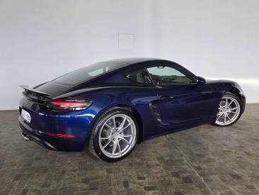 Porsche 718 Cayman — photo 7