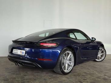 Porsche 718 Cayman — photo 8
