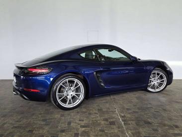 Porsche 718 Cayman — photo 9