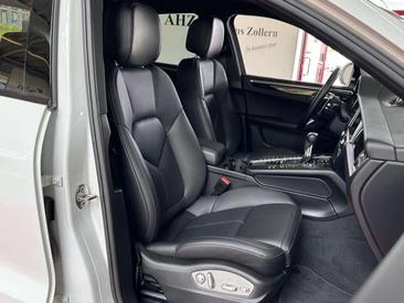 Porsche Macan Electrique S — photo 18