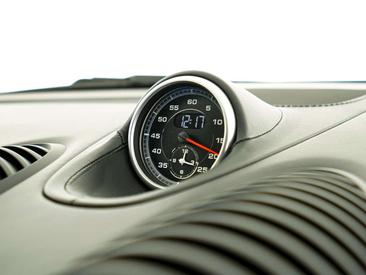 Porsche 718 Cayman — photo 12