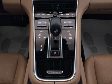 Porsche Panamera II — photo 22