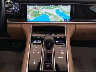 Porsche Panamera II — photo 23