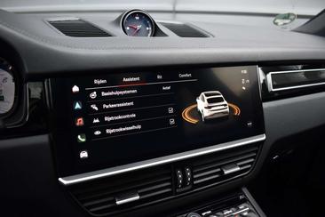 Porsche Cayenne III E-Hybrid Platinum Edition — photo 12