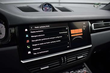 Porsche Cayenne III E-Hybrid Platinum Edition — photo 14