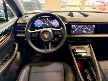 Porsche Macan Electrique — photo 15