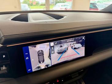 Porsche Macan Electrique — photo 20