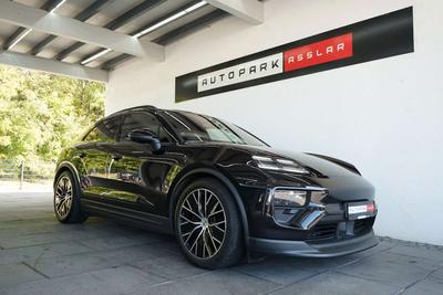 Porsche Macan Electrique