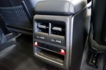 Porsche Macan Electrique — photo 11