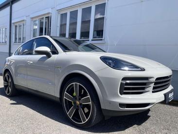 Porsche Cayenne III Turbo Platinum Edition — photo 2