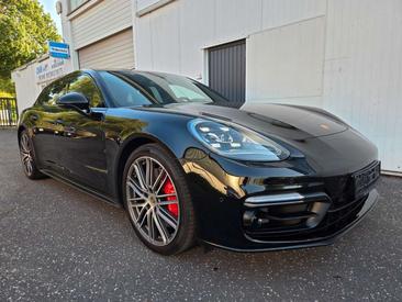 Porsche Panamera II GTS — photo 20
