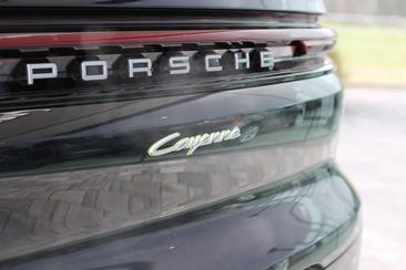 Porsche Cayenne III E-Hybrid — photo 19