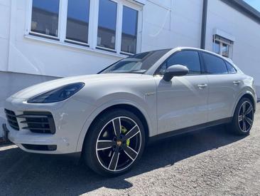 Porsche Cayenne III Turbo Platinum Edition — photo 5