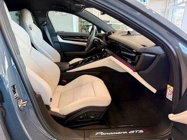 Porsche Panamera II GTS — photo 13