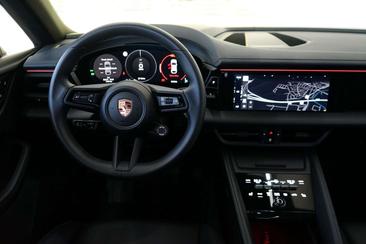 Porsche Macan Electrique — photo 27