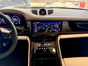 Porsche Panamera II GTS — photo 17