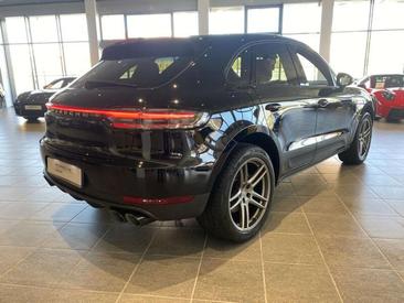 Porsche Macan Electrique Base — photo 4