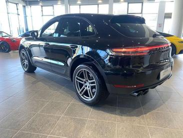Porsche Macan Electrique Base — photo 9