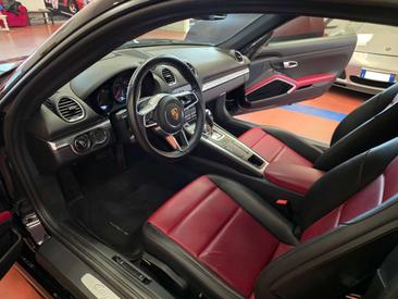 Porsche 718 Cayman III T — photo 12