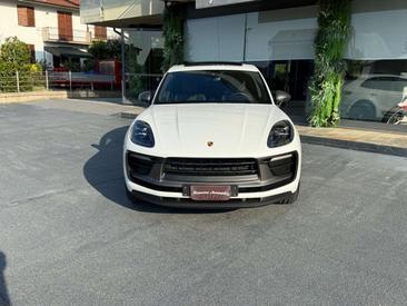 Porsche Macan Electrique Base — photo 3
