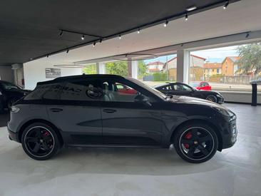 Porsche Macan Electrique GTS — photo 4