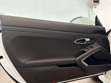 Porsche 718 Cayman Style Edition — photo 13