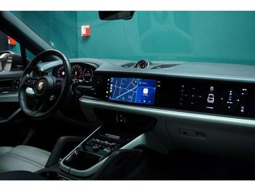 Porsche Cayenne III — photo 11