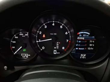Porsche Macan Electrique — photo 9