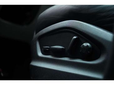 Porsche Cayenne III — photo 17