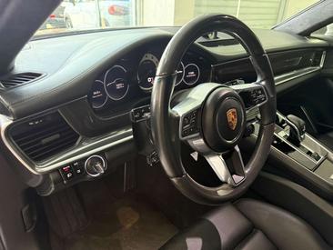 Porsche Panamera II Turbo — photo 11