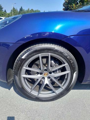 Porsche Macan Electrique Base — photo 26