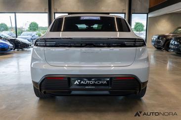 Porsche Macan Electrique — photo 9