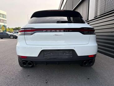 Porsche Macan Electrique Base — photo 4
