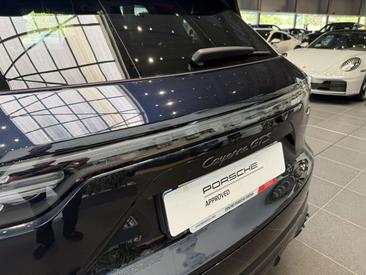 Porsche Cayenne III GTS — photo 10