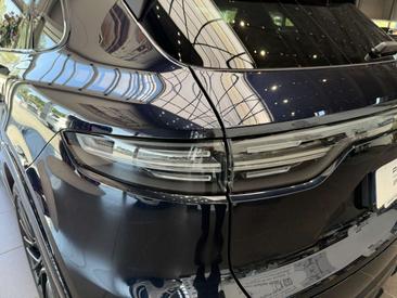 Porsche Cayenne III GTS — photo 12