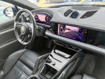 Porsche Cayenne III — photo 22