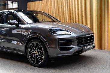 Porsche Cayenne III S — photo 9