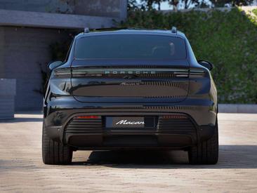 Porsche Macan Electrique — photo 6