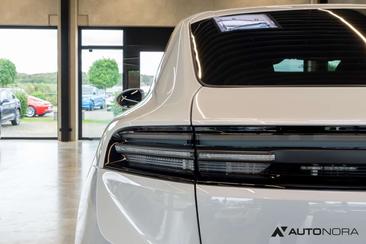 Porsche Macan Electrique — photo 18