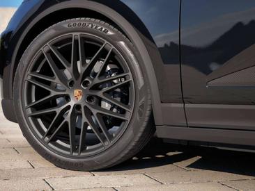 Porsche Macan Electrique — photo 7