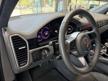 Porsche Cayenne III GTS — photo 21