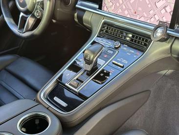 Porsche Panamera II E-Hybrid — photo 13